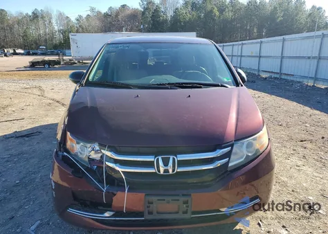 2016 Honda Odyssey Lx z USA, uszkodzony, nr VIN 5FNRL5H2XGB088410